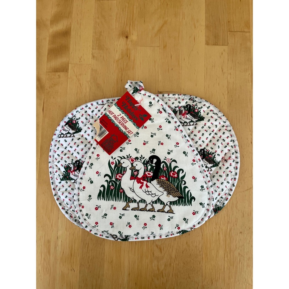 Vintage Country Goose Hot‎ Pad Serving Set 2pc Quilted Christmas New 90s